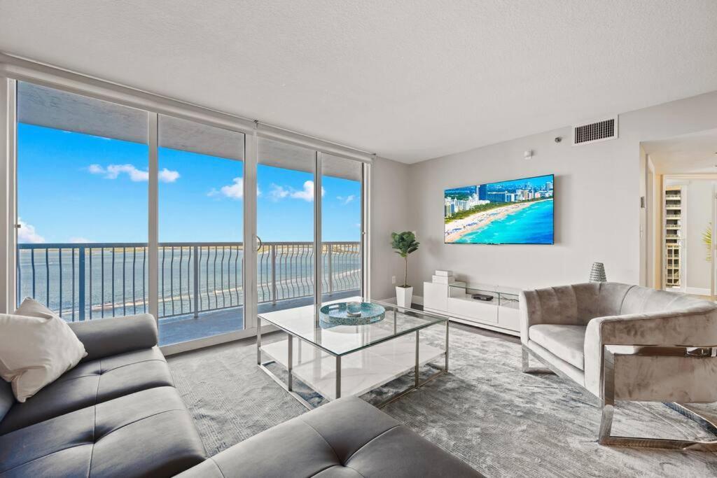 شقة Ocean View 35Th Floor, In The Heart Of ميامي المظهر الخارجي الصورة