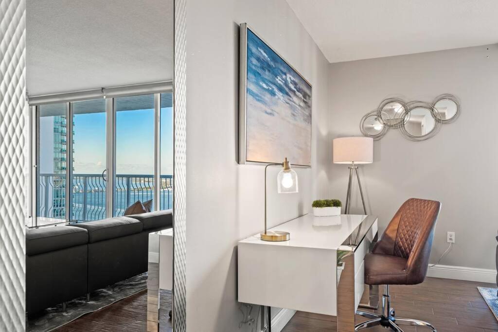 شقة Ocean View 35Th Floor, In The Heart Of ميامي المظهر الخارجي الصورة