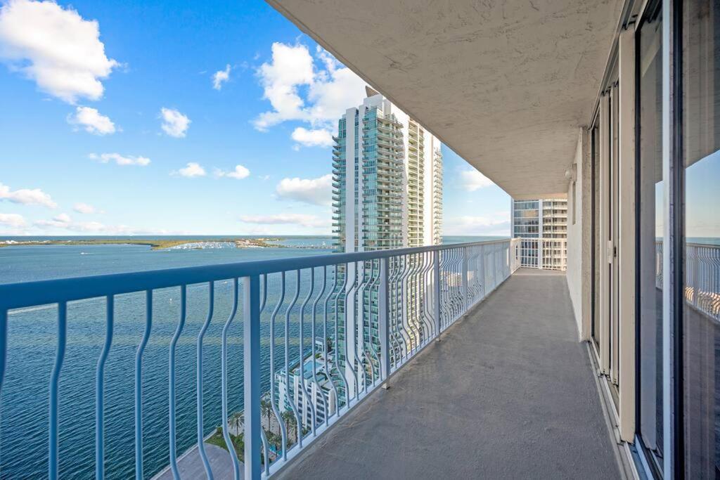شقة Ocean View 35Th Floor, In The Heart Of ميامي المظهر الخارجي الصورة